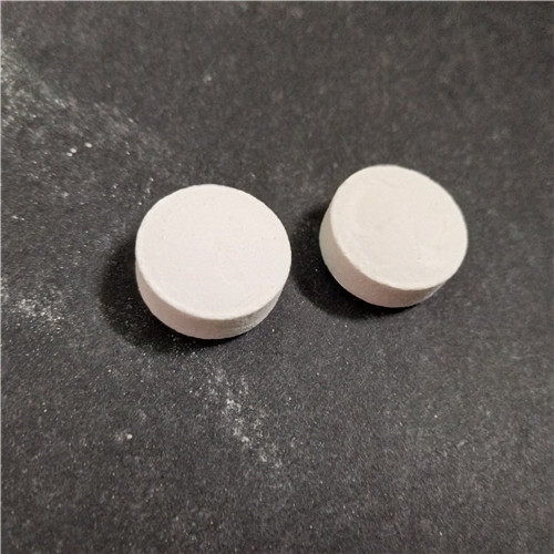 南寧水處理氯片價(jià)格解析 三氯異氰尿酸多少錢一噸